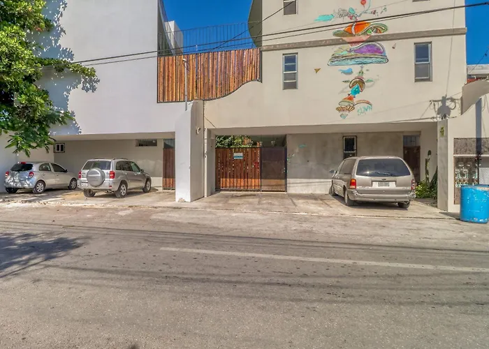 Hôtel de l'aéroport: Piedra Azul